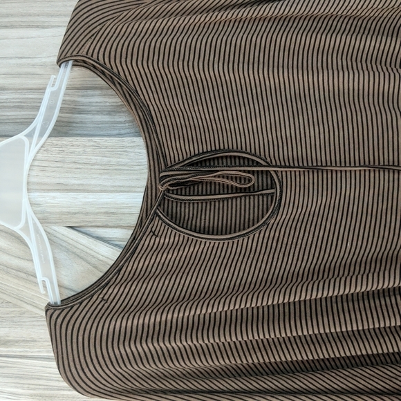 Max Studio Women's Striped Drop Waist Dress Size Medium - NO BELT - Picture 4 of 6